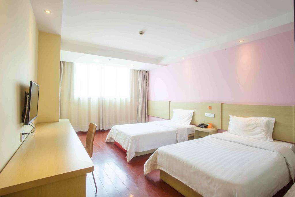 7Days Inn Foshan Beijiao Nanchang Road Шуньдэ Номер фото